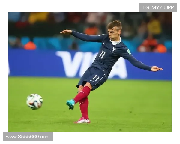 格列兹曼：从天赋少年到足球巨星的传奇之路与心路历程