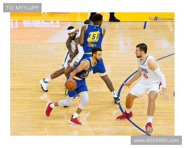 上海篮球队阵地战表现分析与战术调整探讨 上海篮球队阵地战表现分析与战术调整探讨