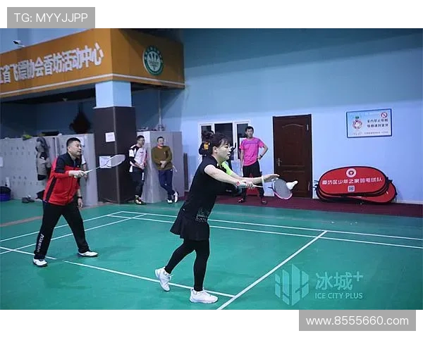 北京羽毛球队中路突破革新引领新风潮助力竞技水平提升 北京羽毛球队中路突破革新引领新风潮助力竞技水平提升